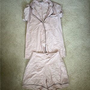 Maternity Pajama Set with Contrast Piping